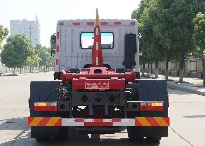 炎帝牌SZD5185ZXX6車(chē)廂可卸式垃圾車(chē)