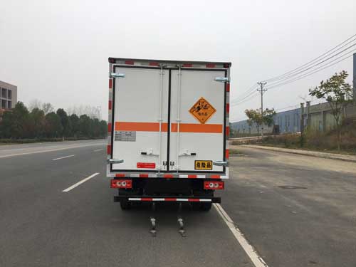 炎帝牌SZD5043XQYB6爆破器材運(yùn)輸車