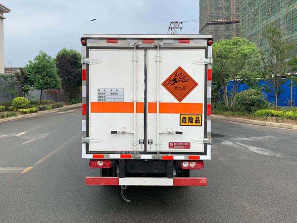 炎帝牌SZD5043XQYSH6爆破器材運輸車